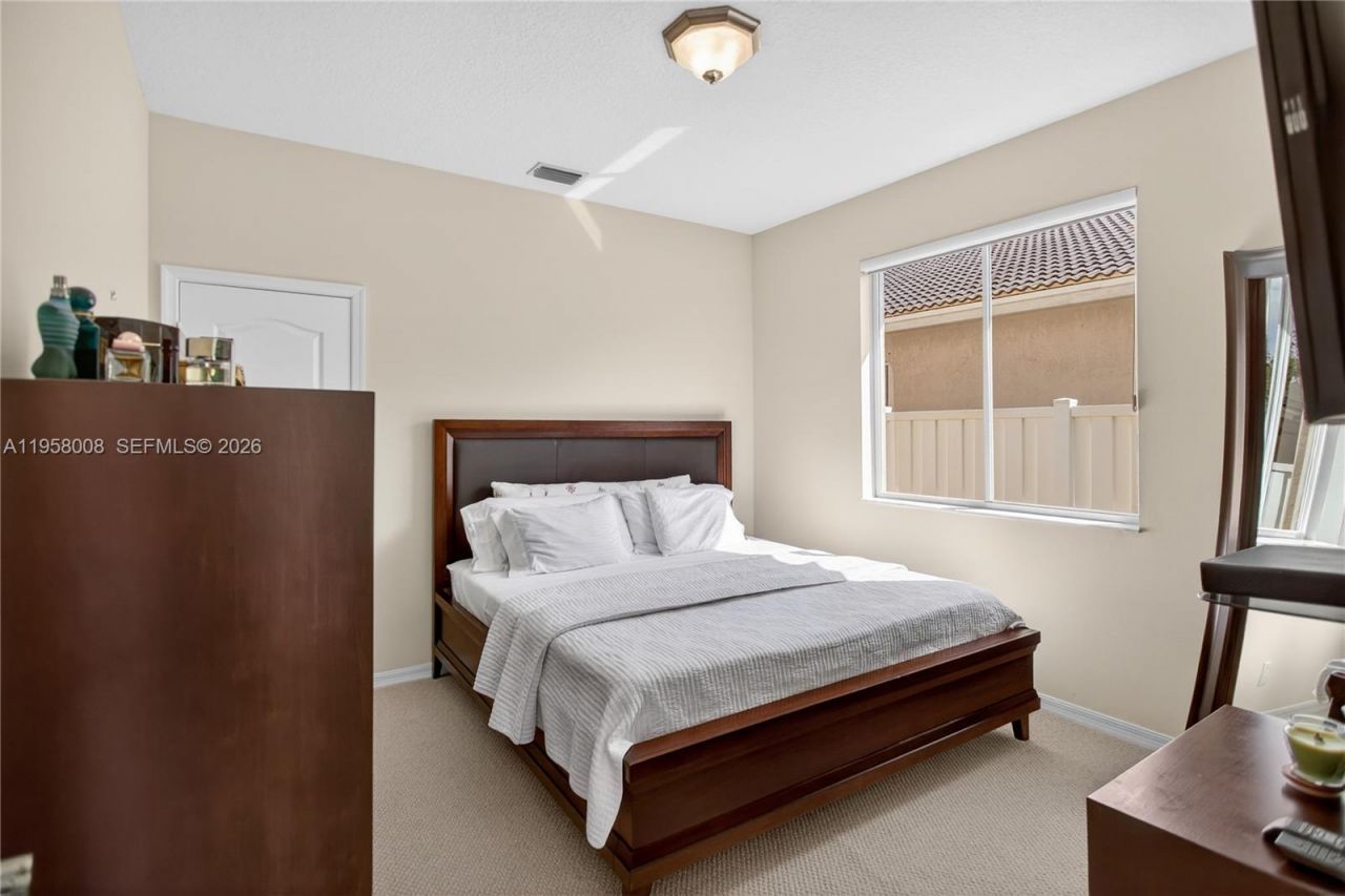 6353 SW 191st Ave, Pembroke Pines, FL 33332 Photo