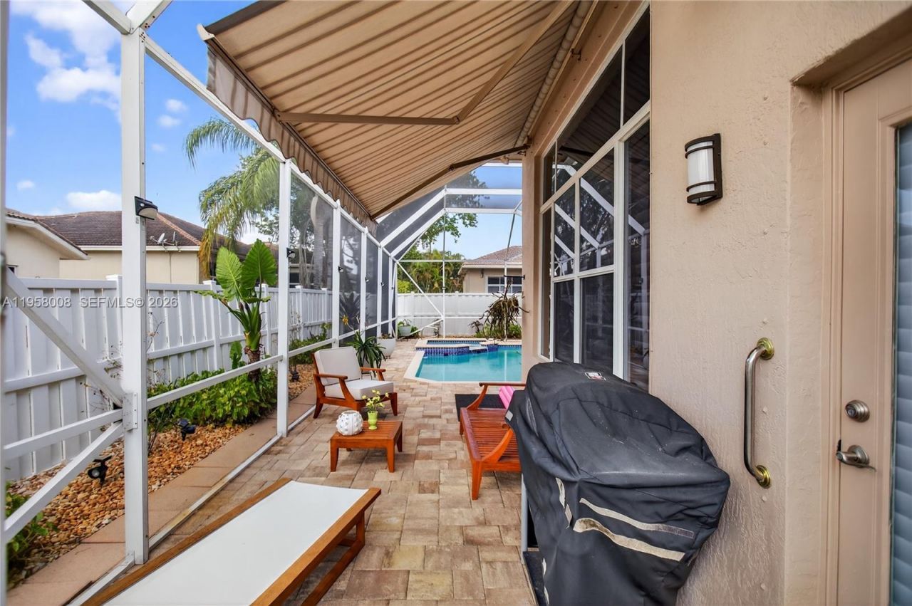 6353 SW 191st Ave, Pembroke Pines, FL 33332 Photo