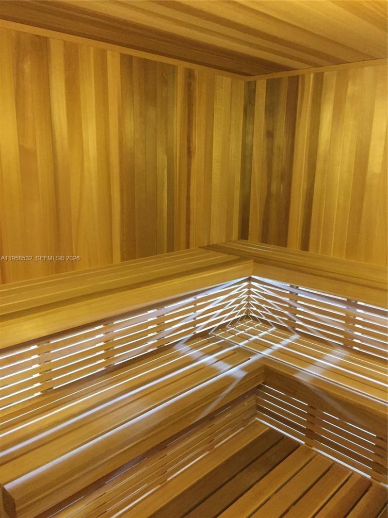 1300 S Miami Ave , Unit 2804, Miami, FL 33130 Photo