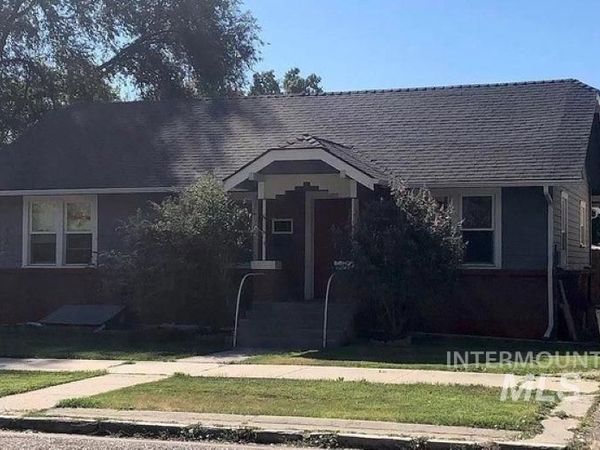 412 15th Ave S, Nampa, ID 83651