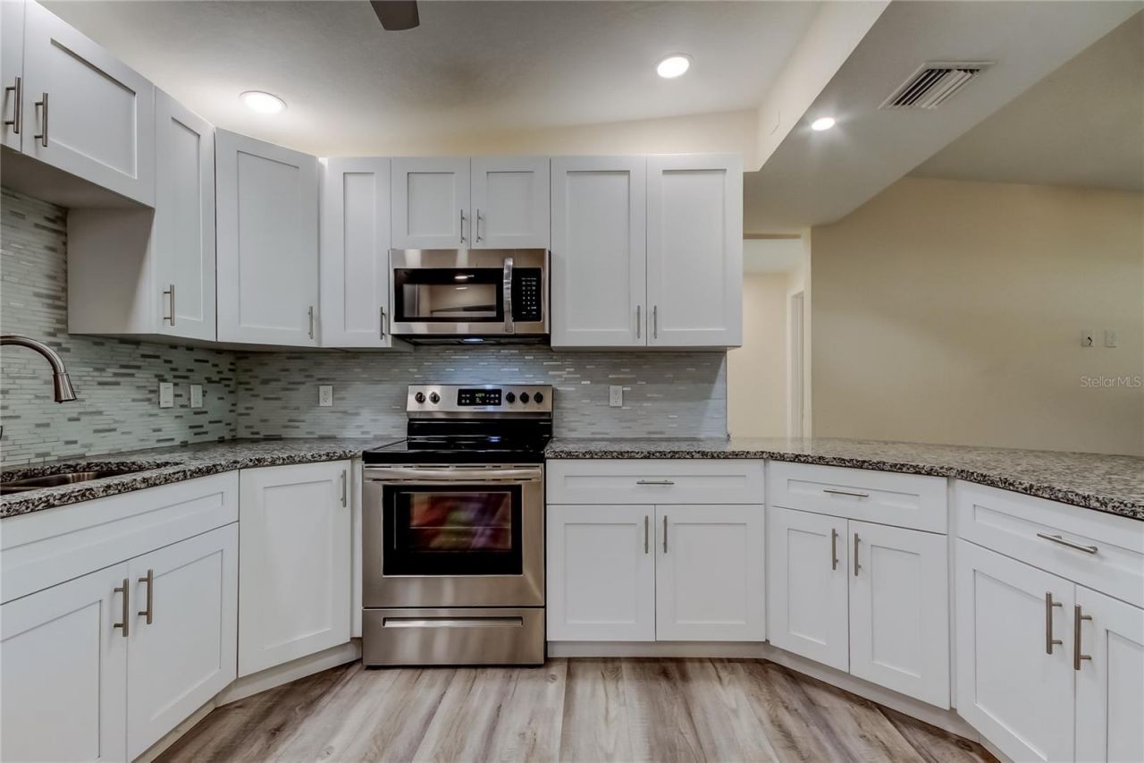 1353 Mary L Road, Clearwater, FL 33755 Photo