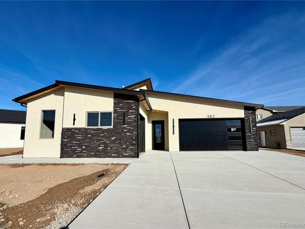 582 Fledgefield Drive, Grand Junction, CO 81504