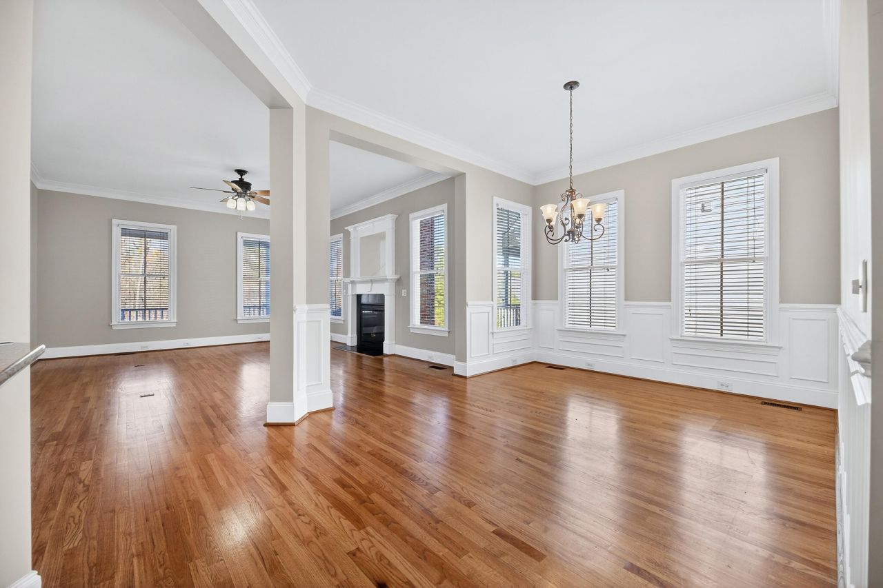 364 Highland Point Drive Photo 10