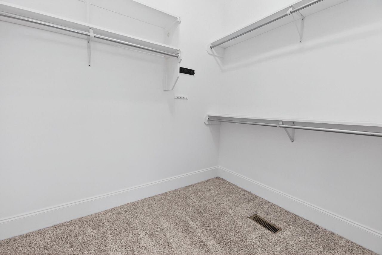 364 Highland Point Drive Photo 27