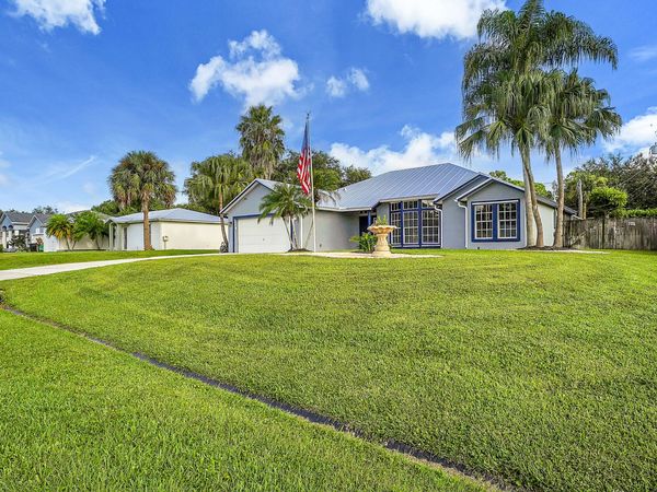 1911 SW Janette Avenue, Port St. Lucie, FL 34953