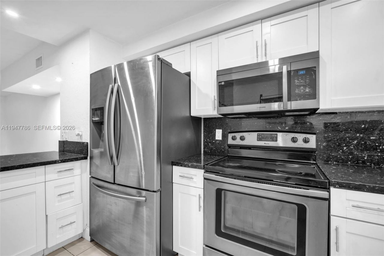 2199 N 14th Ave, Hollywood, FL 33020 Photo