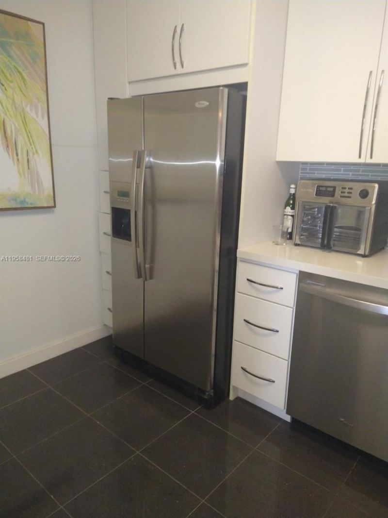 9341 Collins Ave, Unit 806, Surfside, FL 33154 Photo