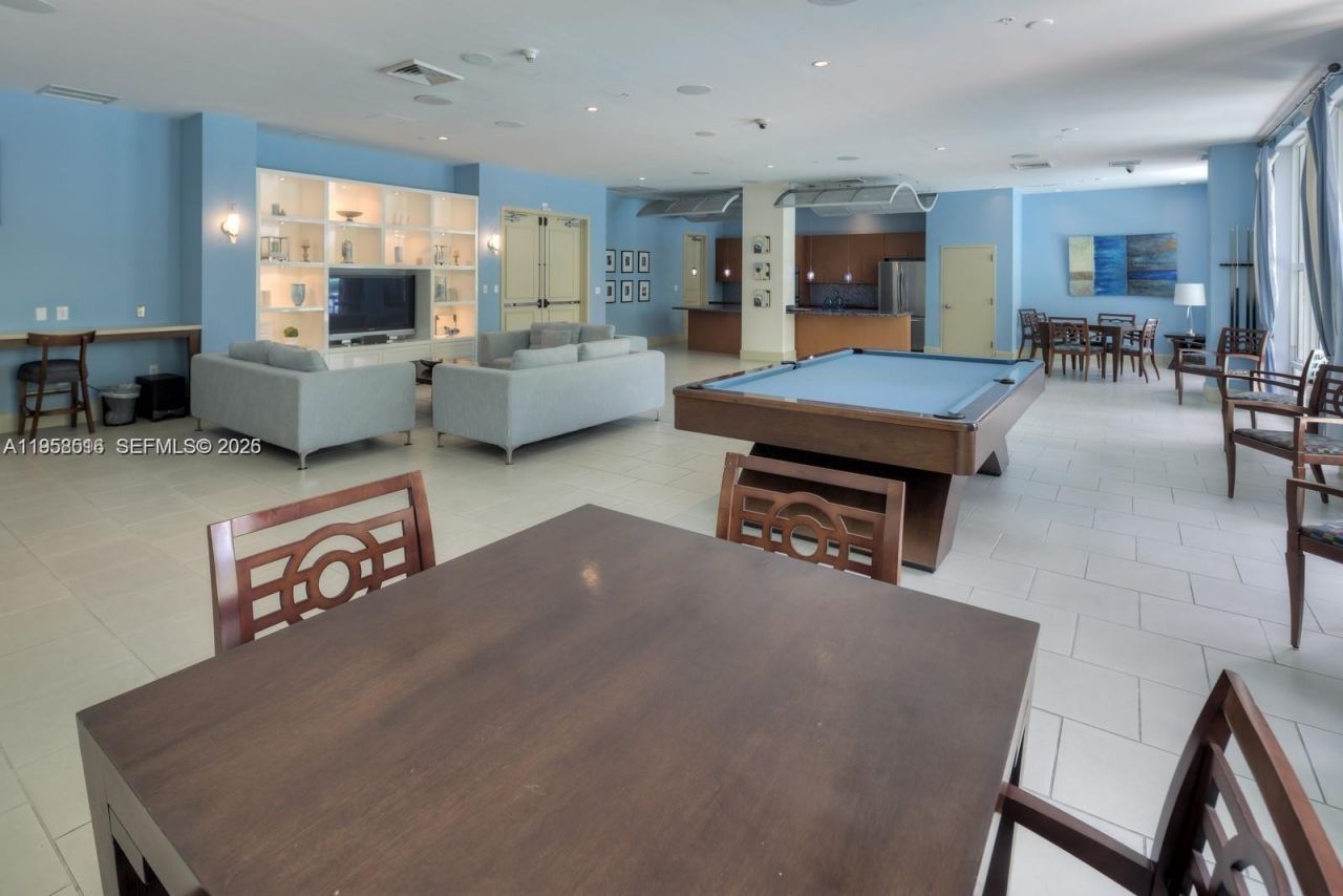 2000 N Bayshore Dr , Unit 508, Miami, FL 33137 Photo