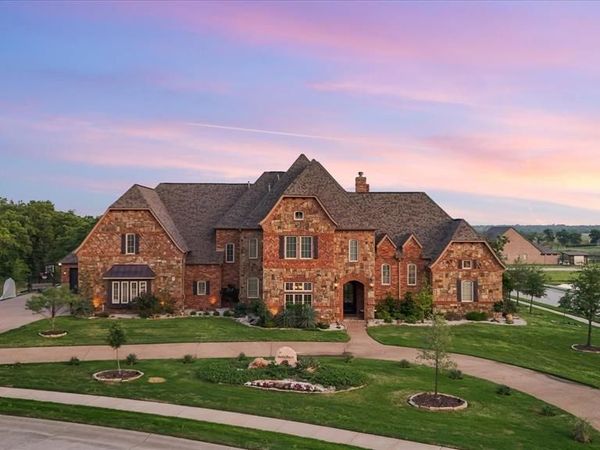 103 Oak Grove Lane, Boyd, TX 76023