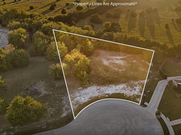 3810 White Dogwood Court , Midlothian, TX 76065