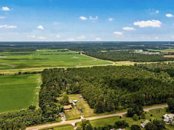 7767 Roscoe Road, Gulf Shores, AL 36542