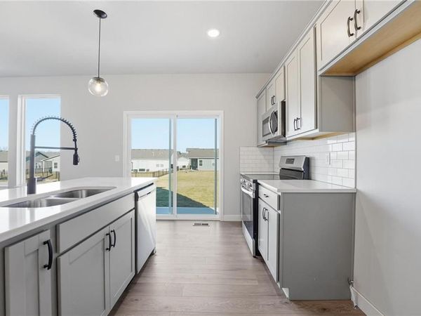 20529 Newcastle Street, Spring Hill, KS 66083