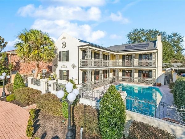 5445 BELLAIRE Drive, New Orleans, LA 70124