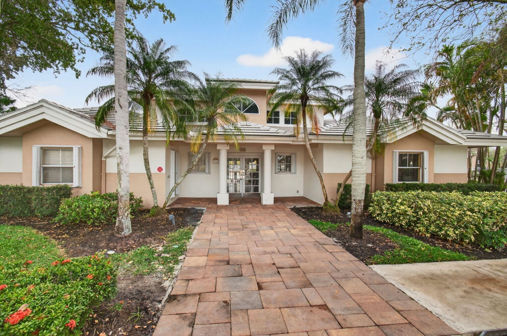 9901 Westview Drive, Unit 324, Coral Springs, FL 33076 Photo