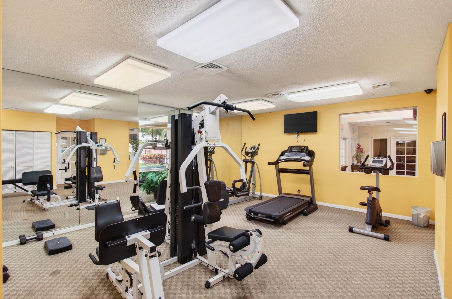 9901 Westview Drive, Unit 324, Coral Springs, FL 33076 Photo