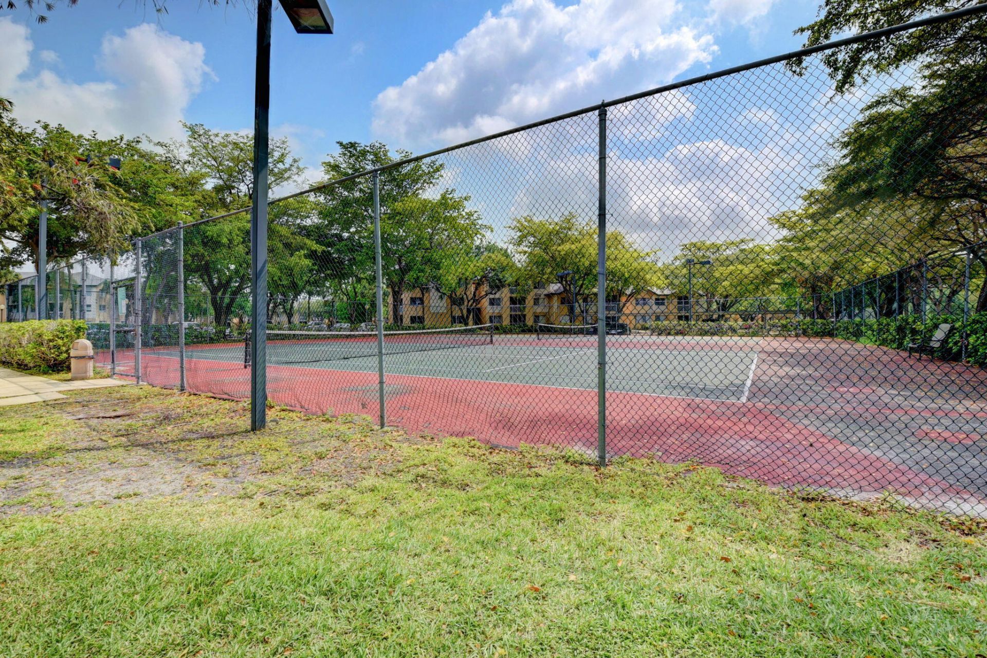 9901 Westview Drive, Unit 324, Coral Springs, FL 33076 Photo