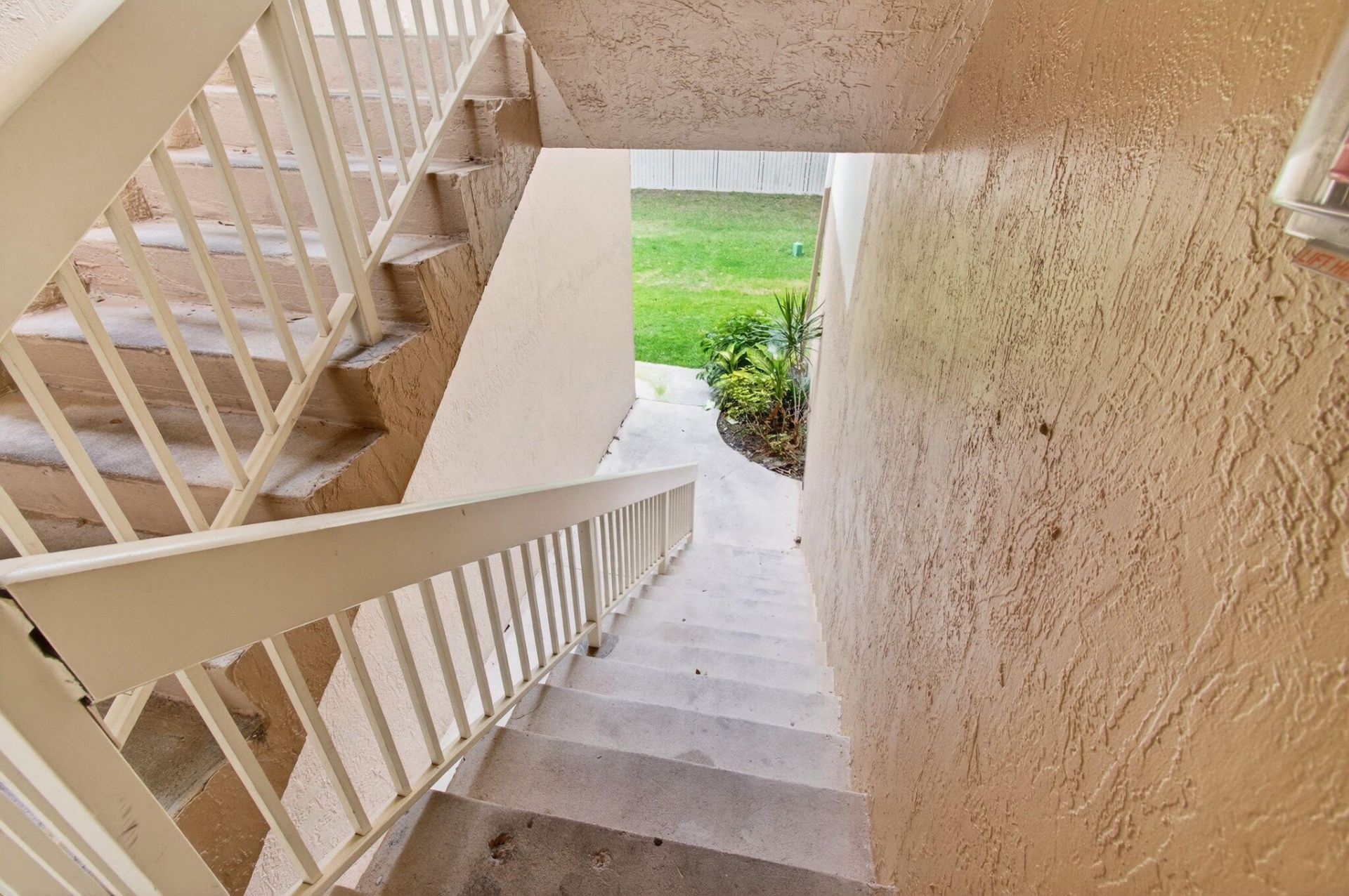9901 Westview Drive, Unit 324, Coral Springs, FL 33076 Photo