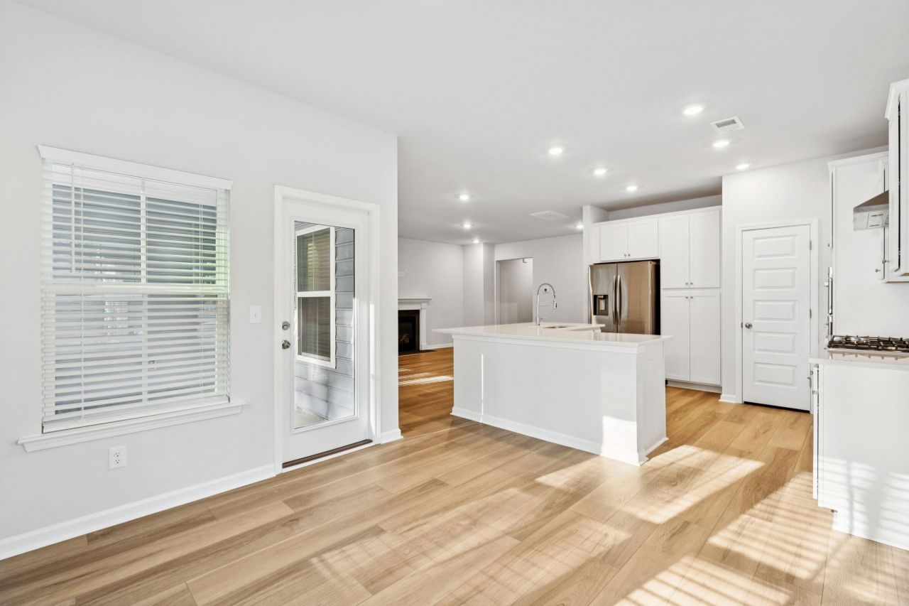 4090 Warmouth Court Photo 25