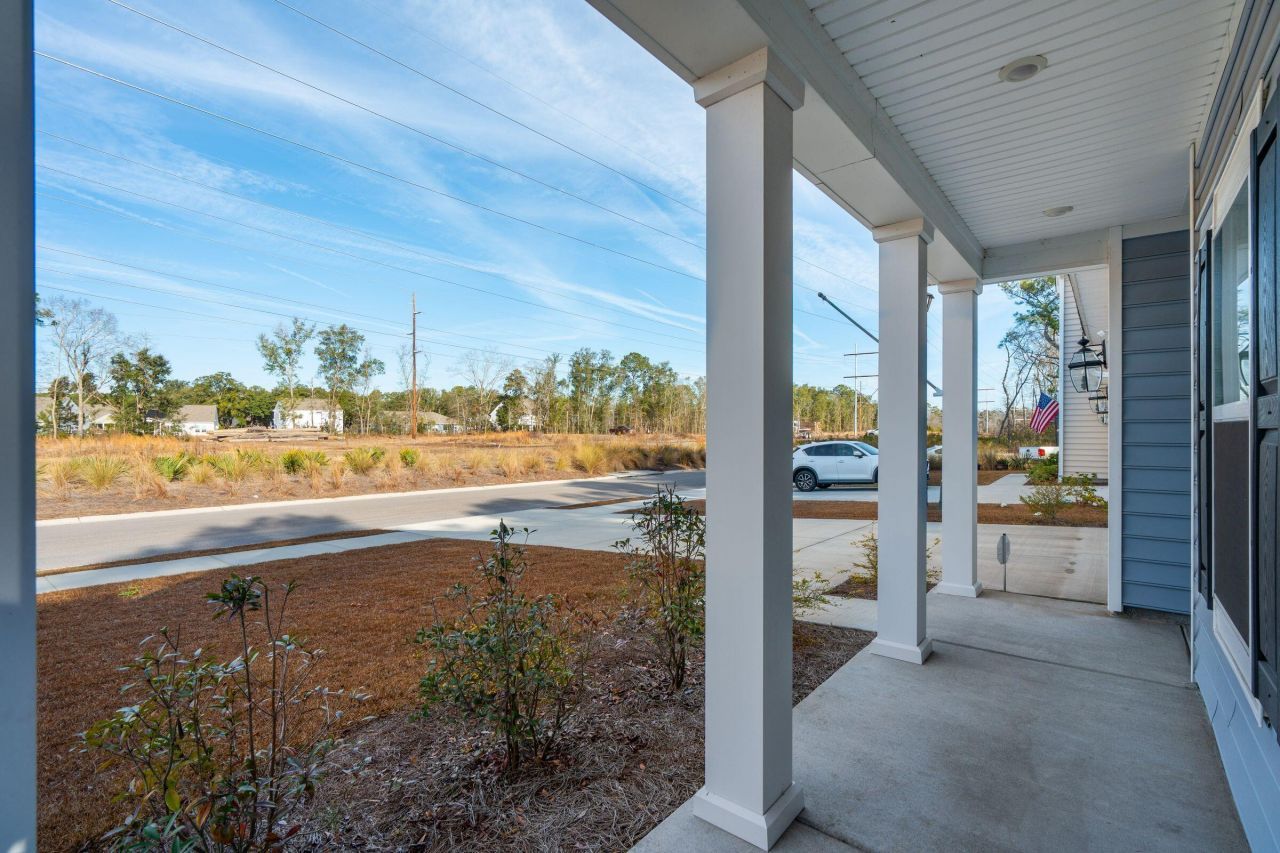 4090 Warmouth Court Photo 6