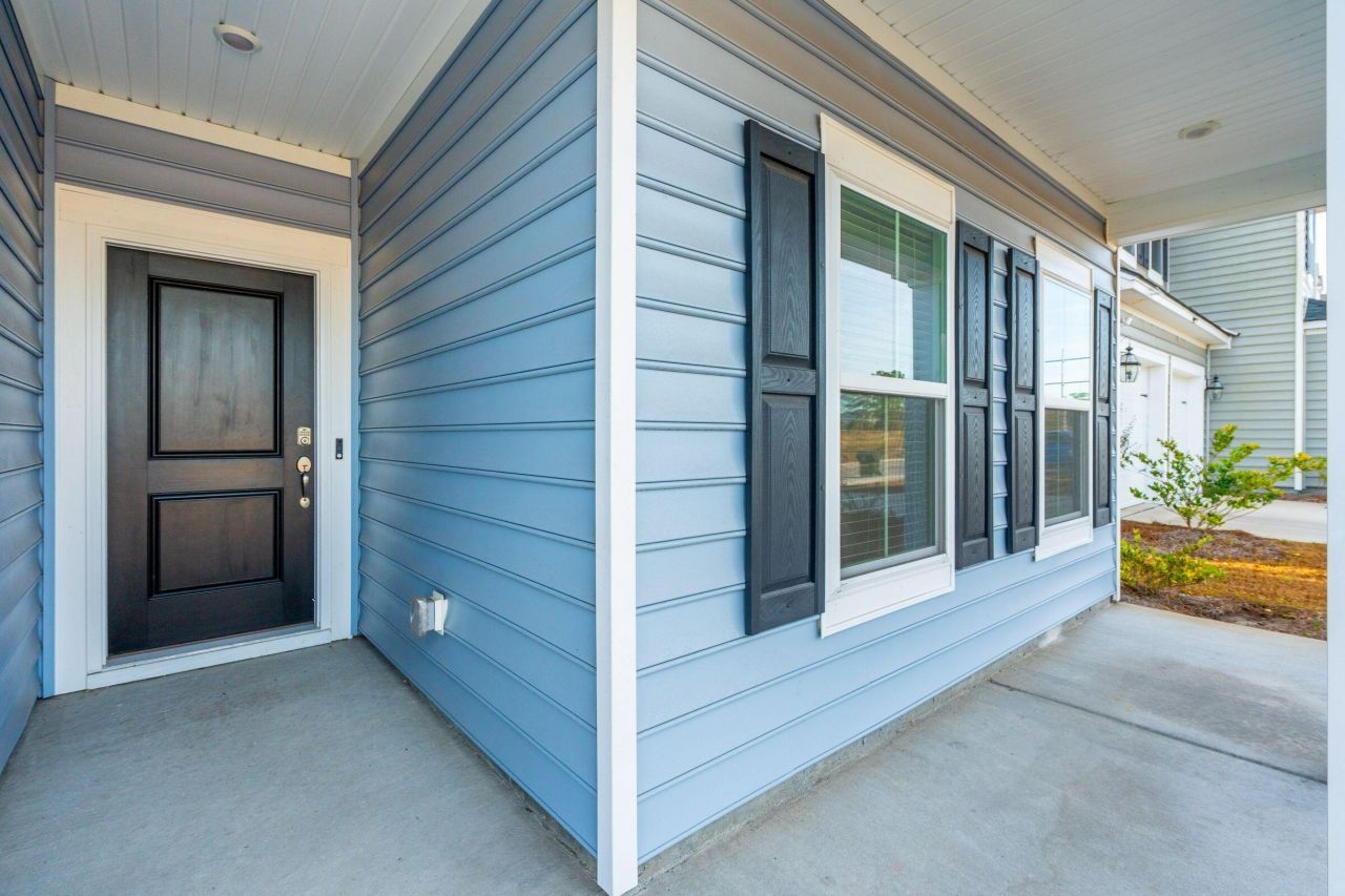 4090 Warmouth Court Photo 7