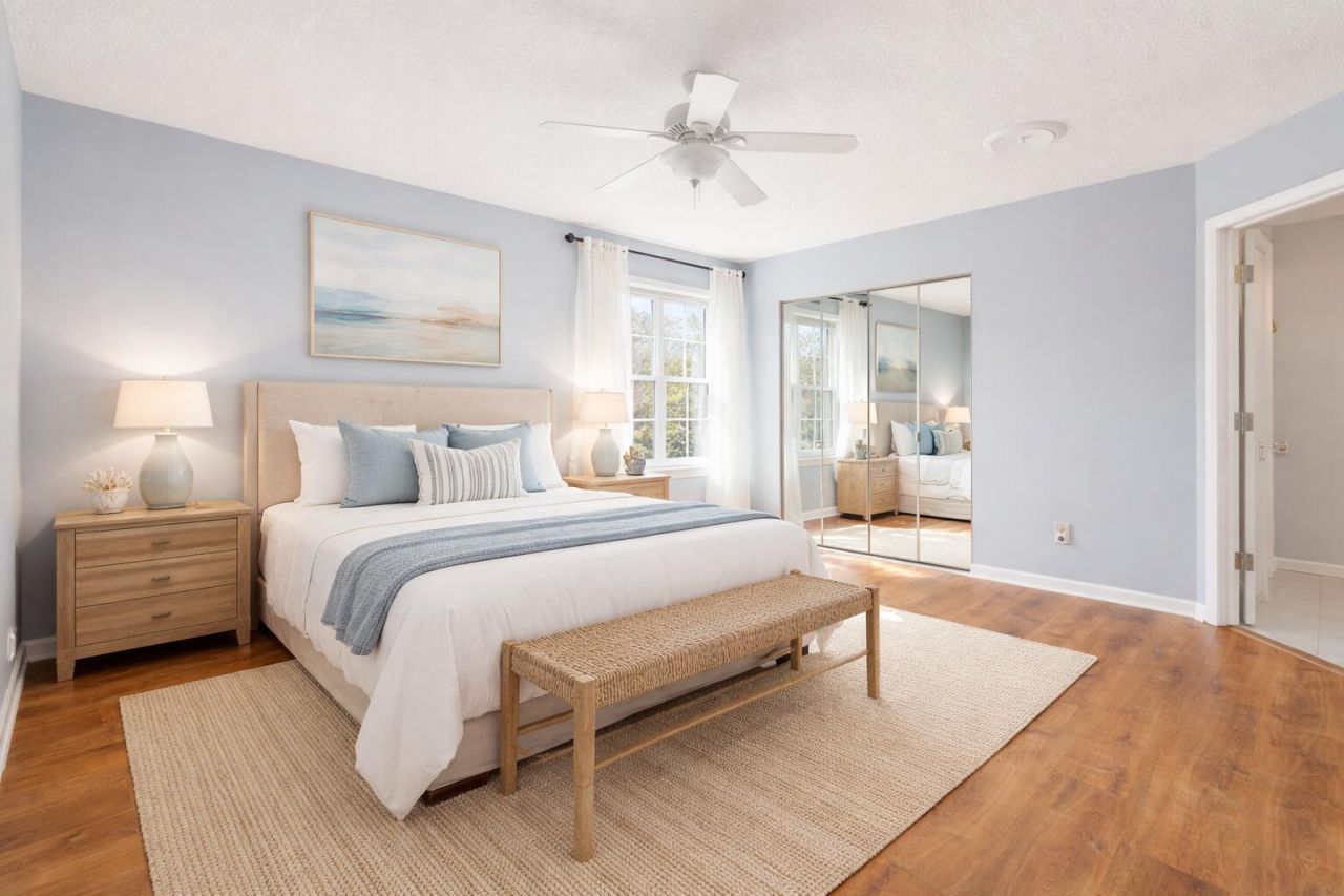 2079 Emerald Terrace Photo 27