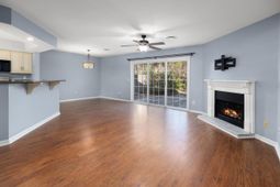 2079 Emerald Terrace photo 4