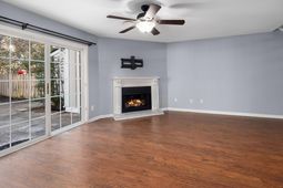 2079 Emerald Terrace photo 4