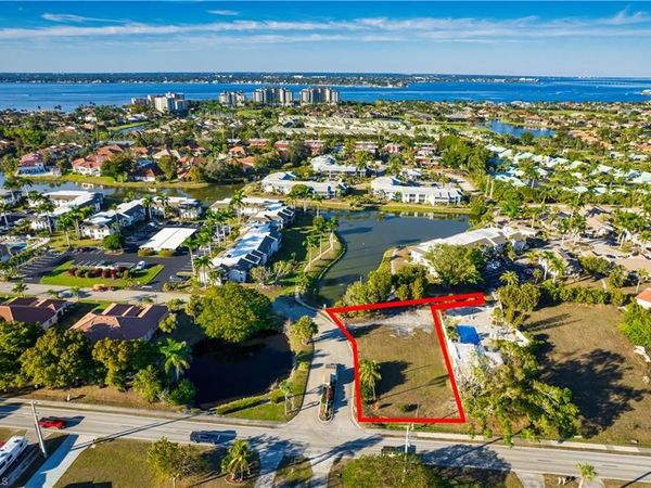 11780 Iona RD, FORT MYERS, FL 33908
