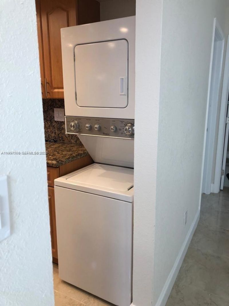 11220 SW 67th Ter , Miami, FL 33173 Photo