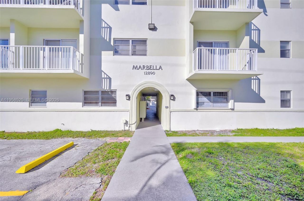 12890 NE 8th Ave, Unit 203, North Miami, FL 33161 Photo