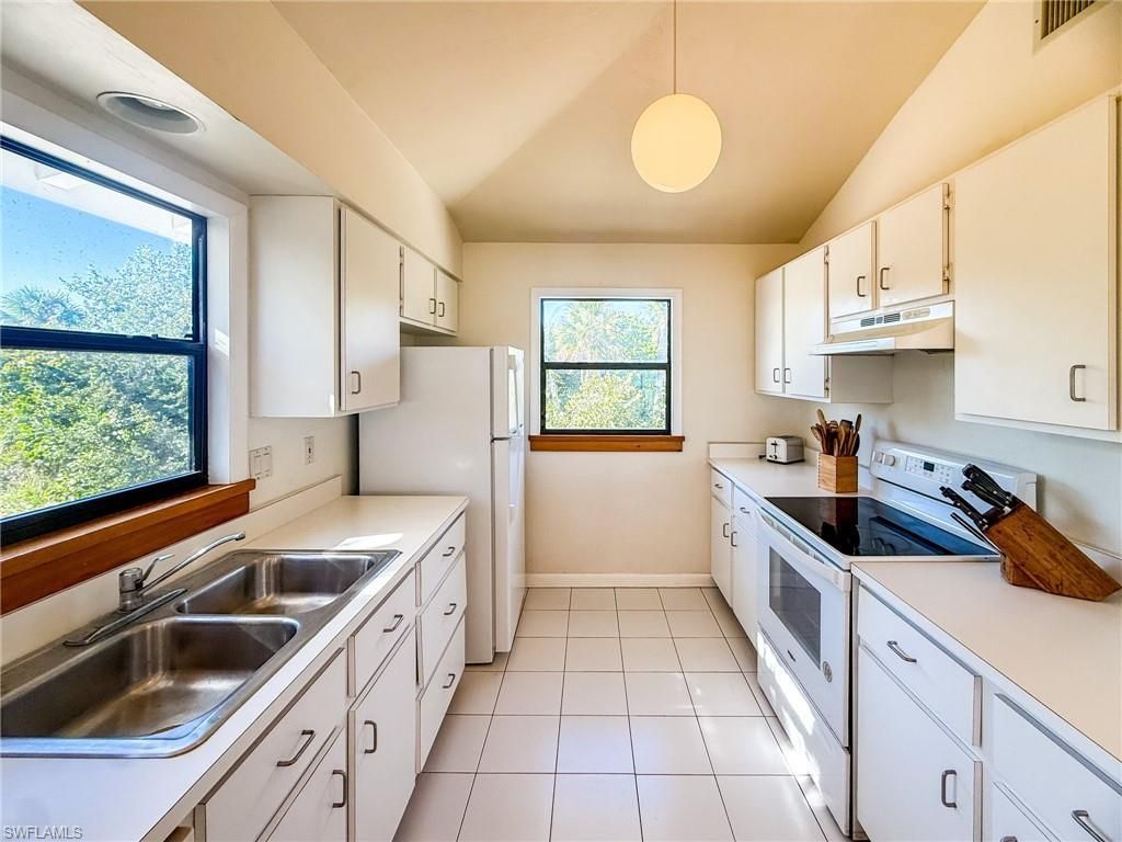 131 Kingfisher Dr , Captiva, FL 33924 Photo