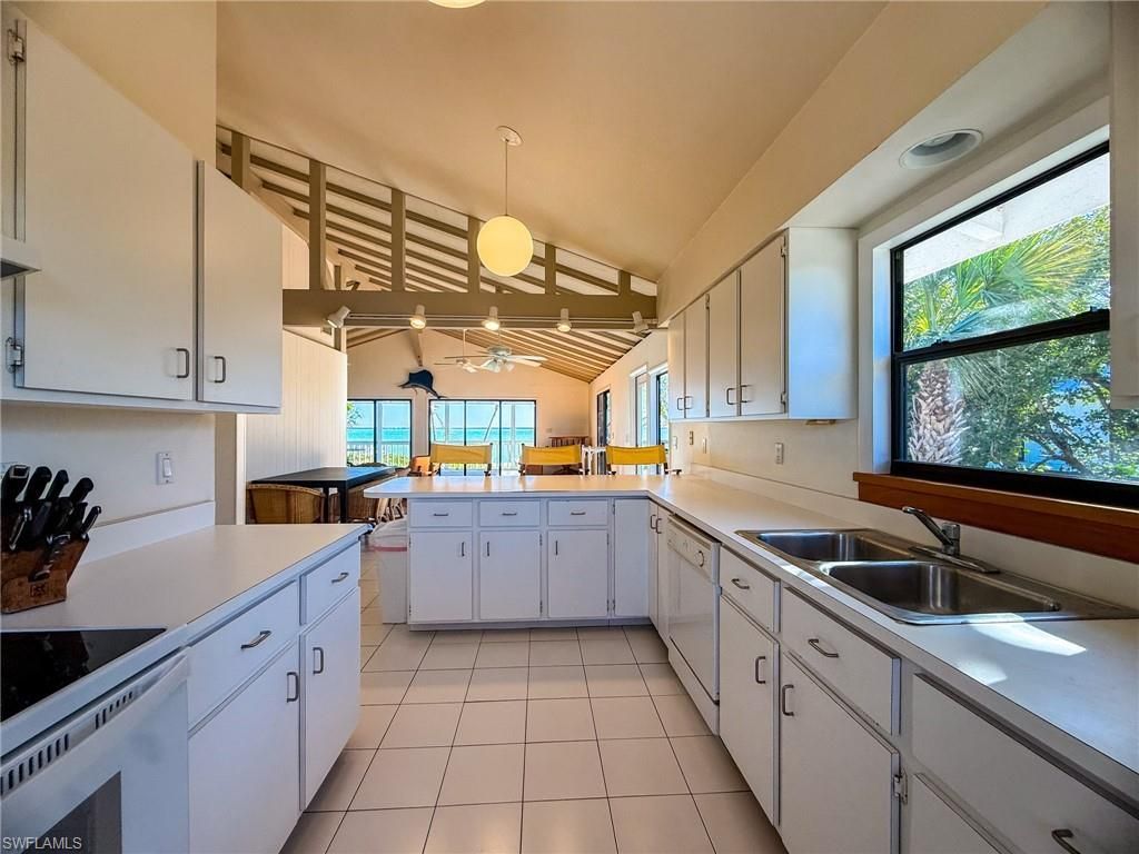 131 Kingfisher Dr , Captiva, FL 33924 Photo