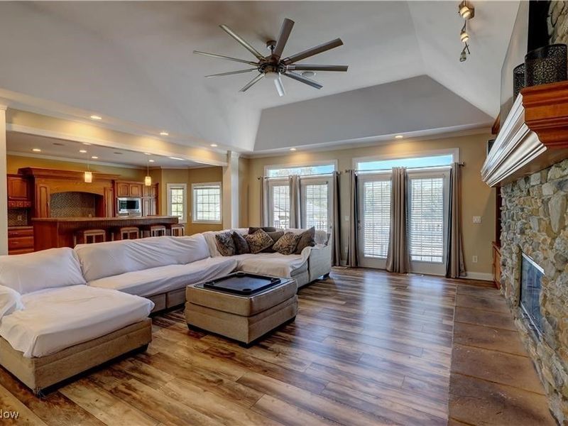 3079 Alexander Road, Randolph, OH 44201 Photo 7