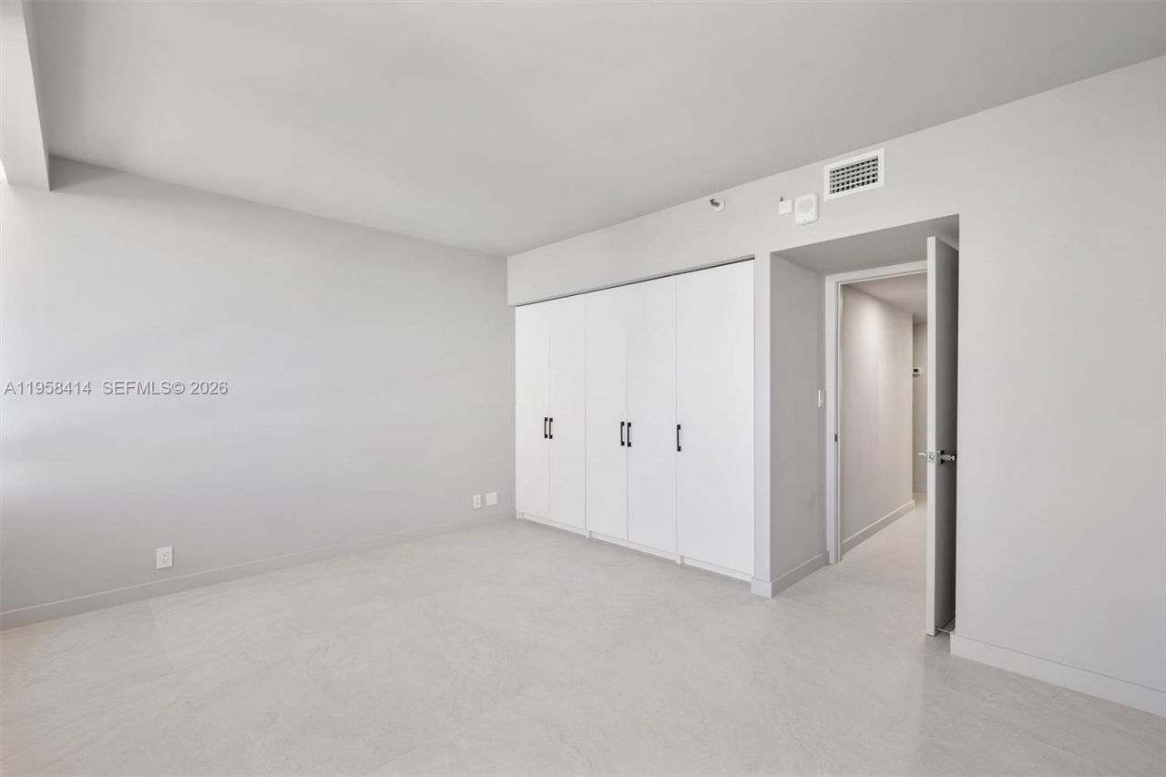 1541 Brickell Ave, Unit B3503, Miami, FL 33129 Photo