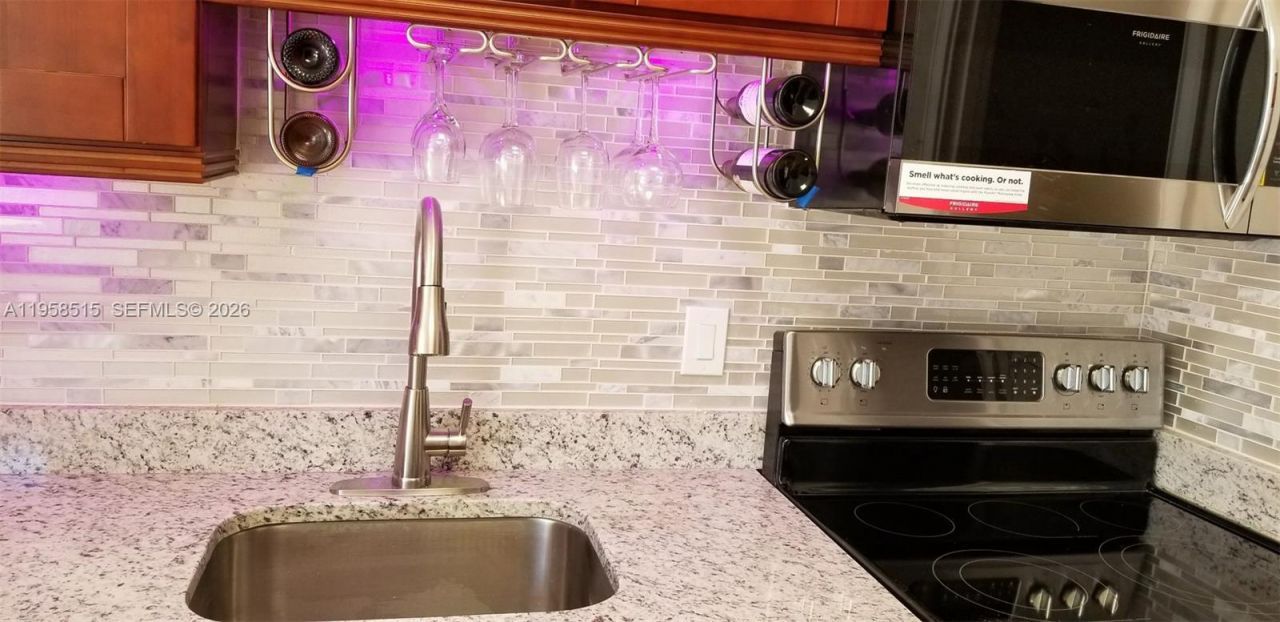 333 SE Martin Ave , Unit 3-1, Stuart, FL 34996 Photo