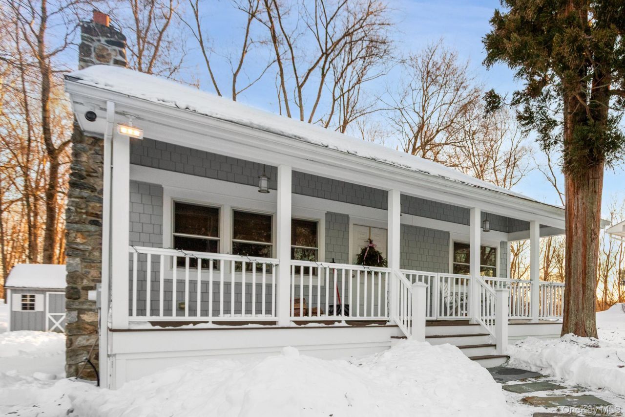 10 Skytop Drive, Katonah, NY 10536 Main Photo