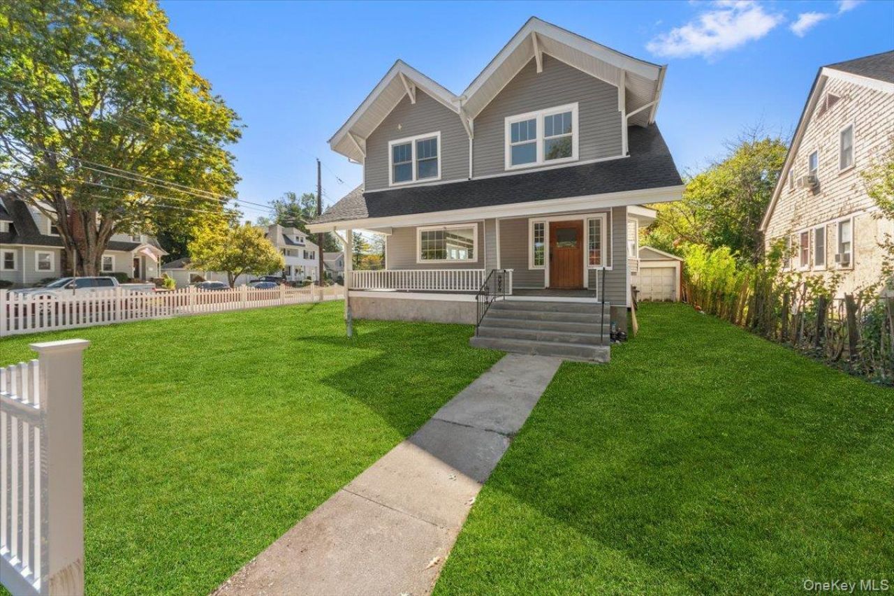 28 Midland Avenue, White Plains, NY 10606 Main Photo