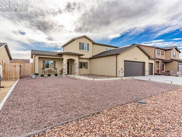 1712 Kingfisher Lane, Pueblo, CO 81008