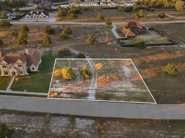 4041 Azalea Way , Midlothian, TX 76065