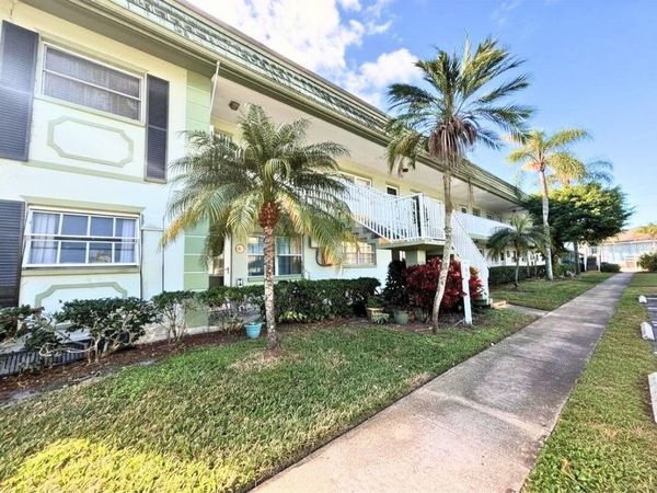 1433 S BELCHER ROAD, Unit B2, CLEARWATER, FL 33764