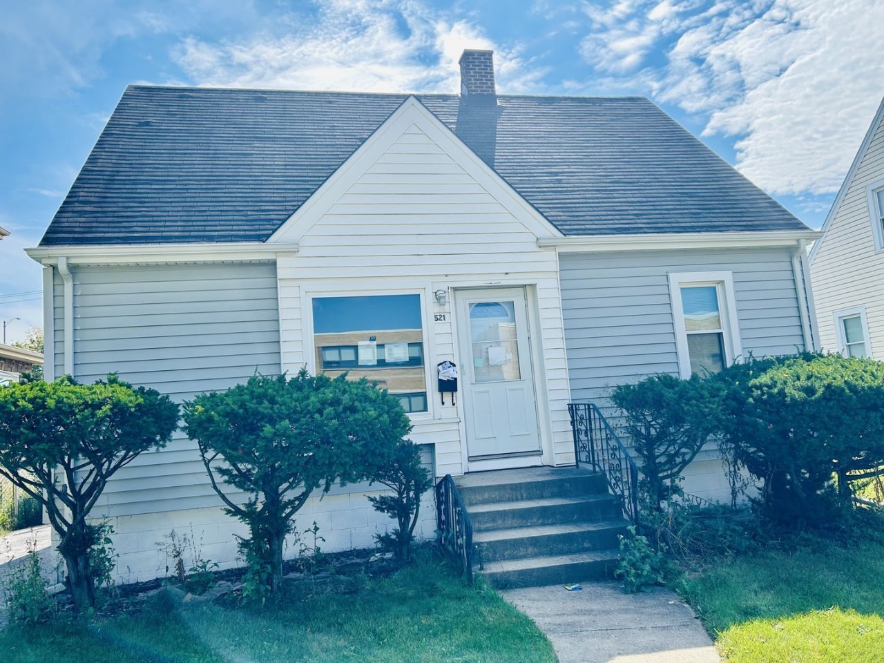 521 E 161st Place, South Holland, IL 60473 Main Photo