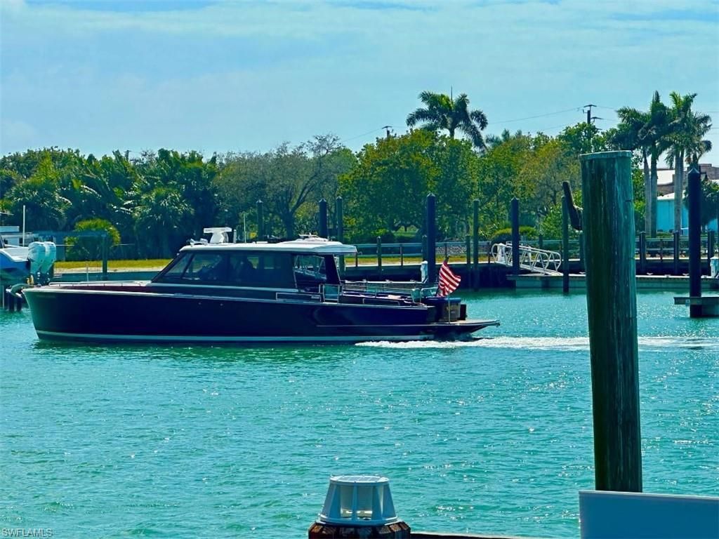 410 Cristobal St, Naples, FL 34113 Photo