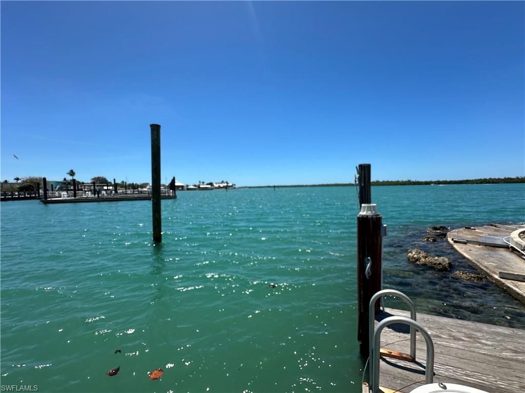 410 Cristobal St, Naples, FL 34113 Photo