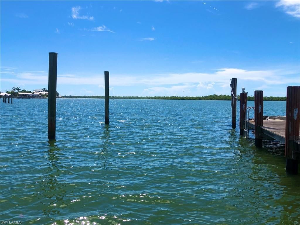 410 Cristobal St, Naples, FL 34113 Photo