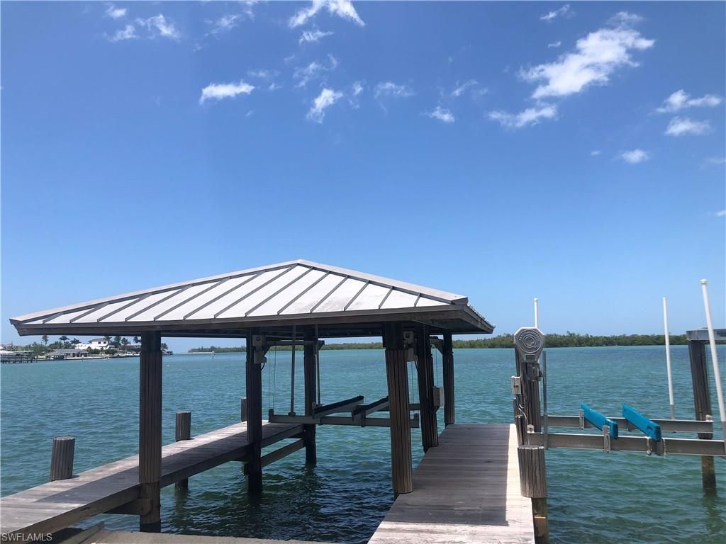 410 Cristobal St, Naples, FL 34113 Photo