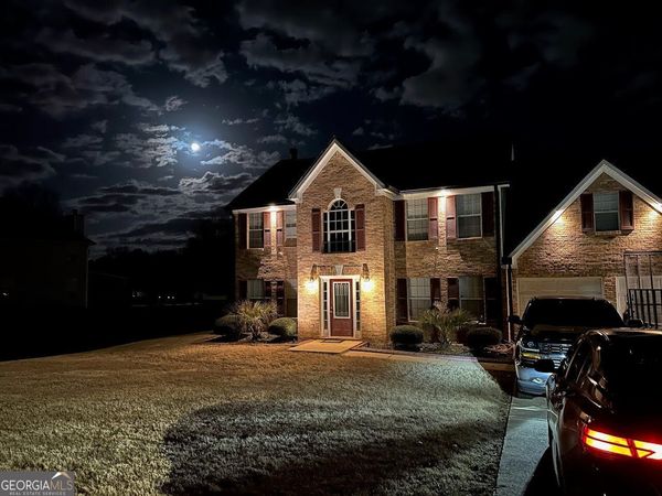 304 Waterfront Drive, Mcdonough, GA 30253
