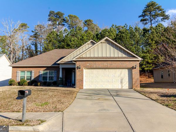 862 Crescent Lane, Griffin, GA 30224