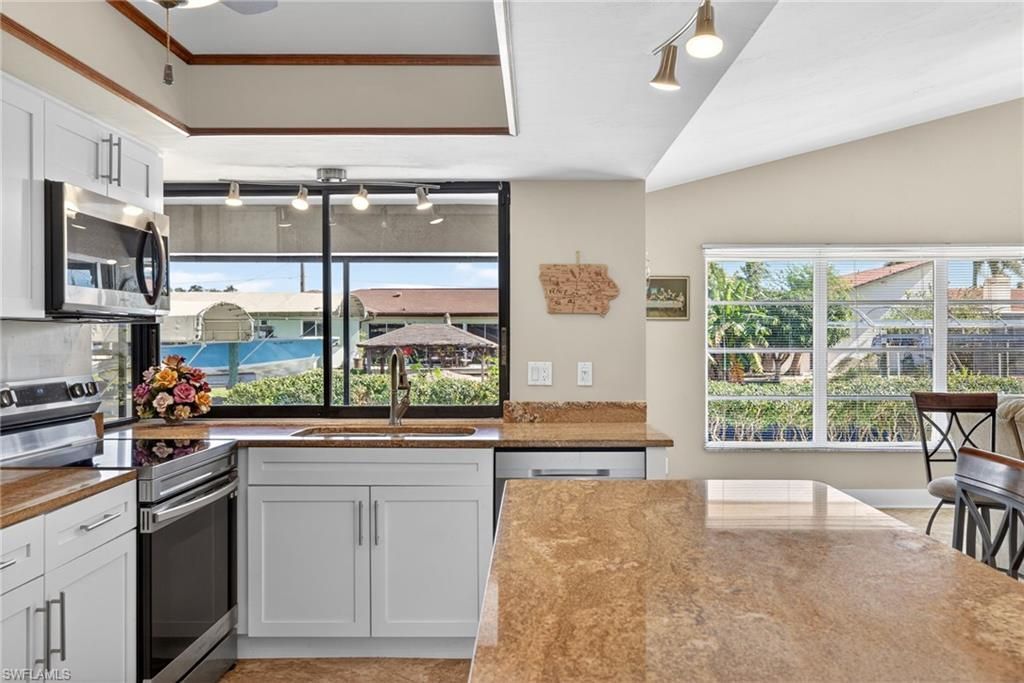 1818 Cherie Ln, North Fort Myers, FL 33917 Photo