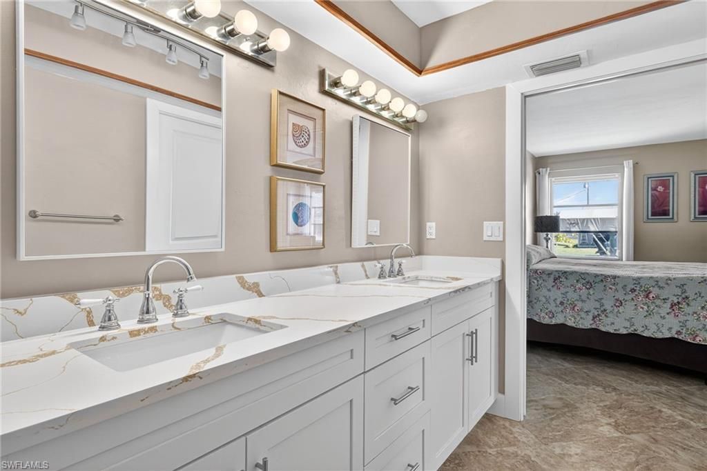 1818 Cherie Ln, North Fort Myers, FL 33917 Photo