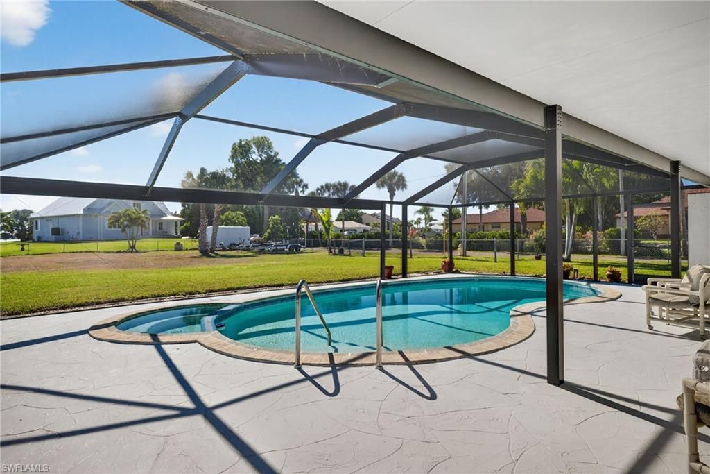 1818 Cherie Ln, North Fort Myers, FL 33917 Photo